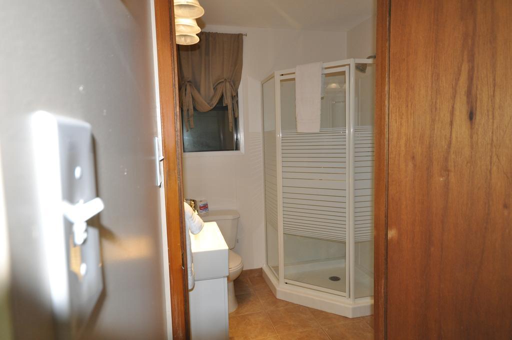 Garden House Otel Courtenay Dış mekan fotoğraf